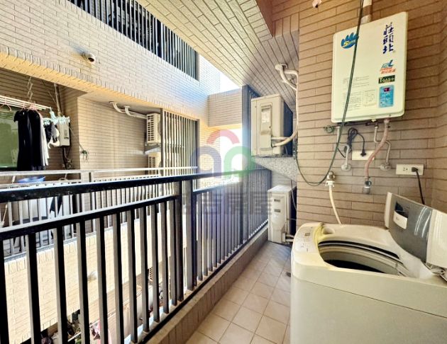 中科~新杜拜採光大兩房+機械休旅車位來了~成家選這間 2