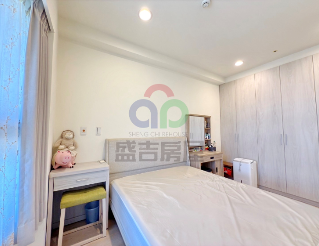太子雲世紀Ｃ區，新婚２＋１房附平車 8