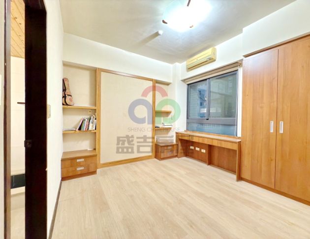 國安一路，藍海帝國，漂亮三房+平車，猶豫錯過將不再 8